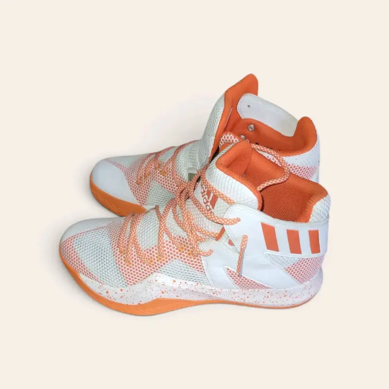 Zapatillas deportivas blancas y naranjas - 3
