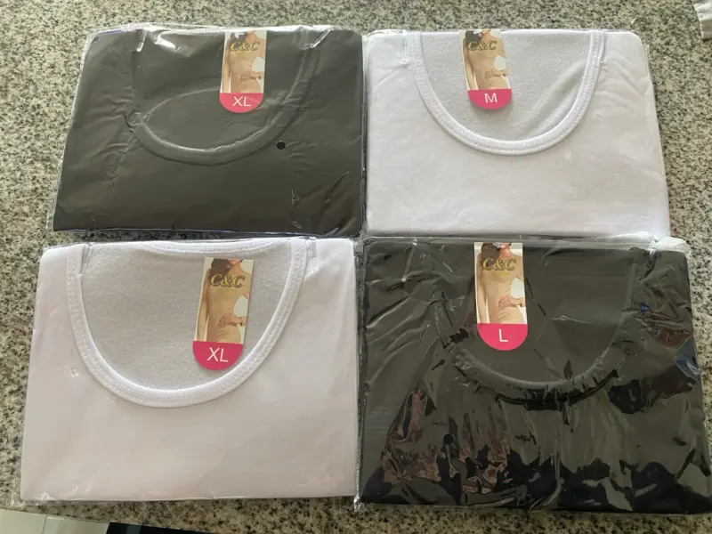 Poleras de polar C&C blanco y negro - 1