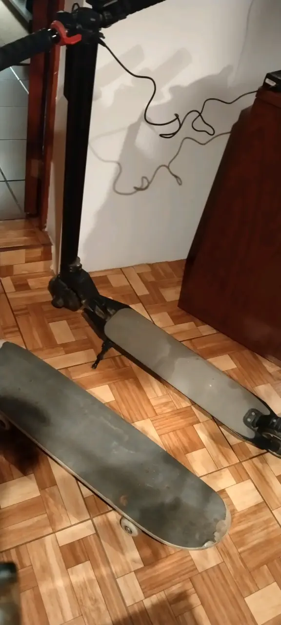 Scooter eléctrico usado - 1