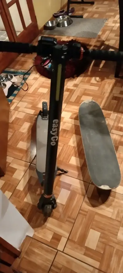 Scooter eléctrico usado - miniatura 2