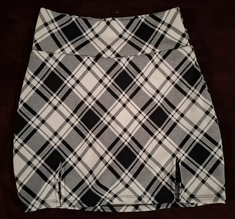 Falda corta estampada - 1