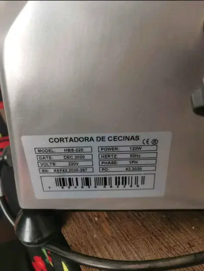 Cortadora de cecinas HBS-220 - miniatura 1