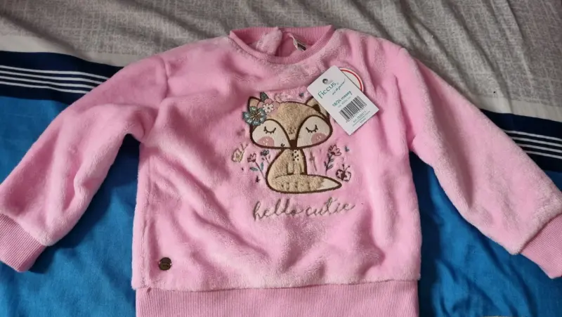 Polerón rosados afelpado con diseño de zorro - 1