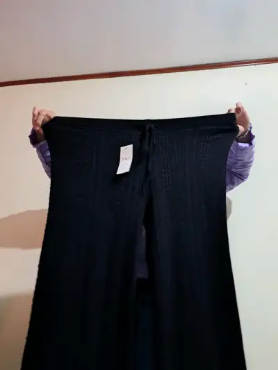 Pantalones negros de punto - miniatura 2