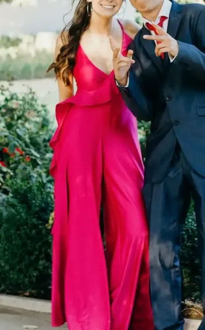 Vestido largo fucsia con volantes - miniatura 2