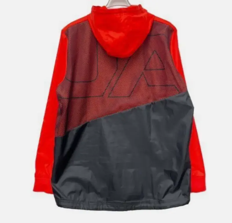 Chaqueta deportiva roja y negra Under Armour - 2