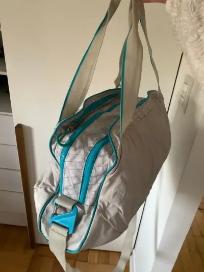 Bolso deportivo gris con azul - miniatura 2