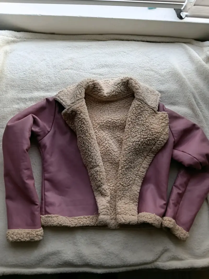 Chaqueta forrada de mujer morada