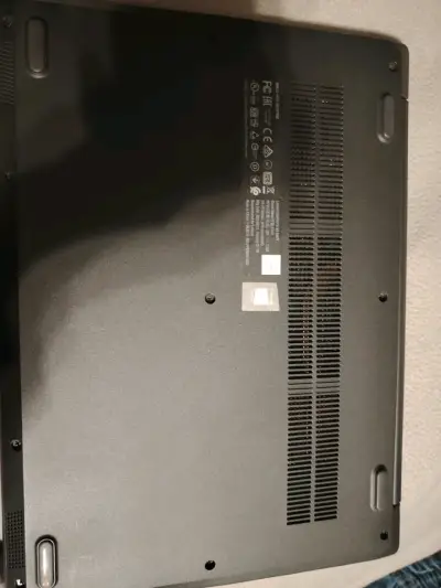 Laptop lenovo - miniatura 3