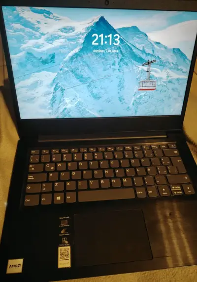 Laptop lenovo - miniatura 4