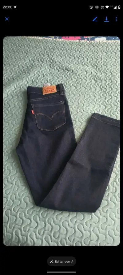Jeans Levis oscuros - miniatura 3