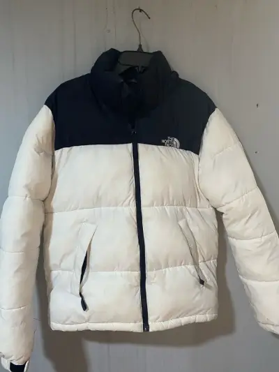 Cortavientos, Poleron, parka y gorro - miniatura 4