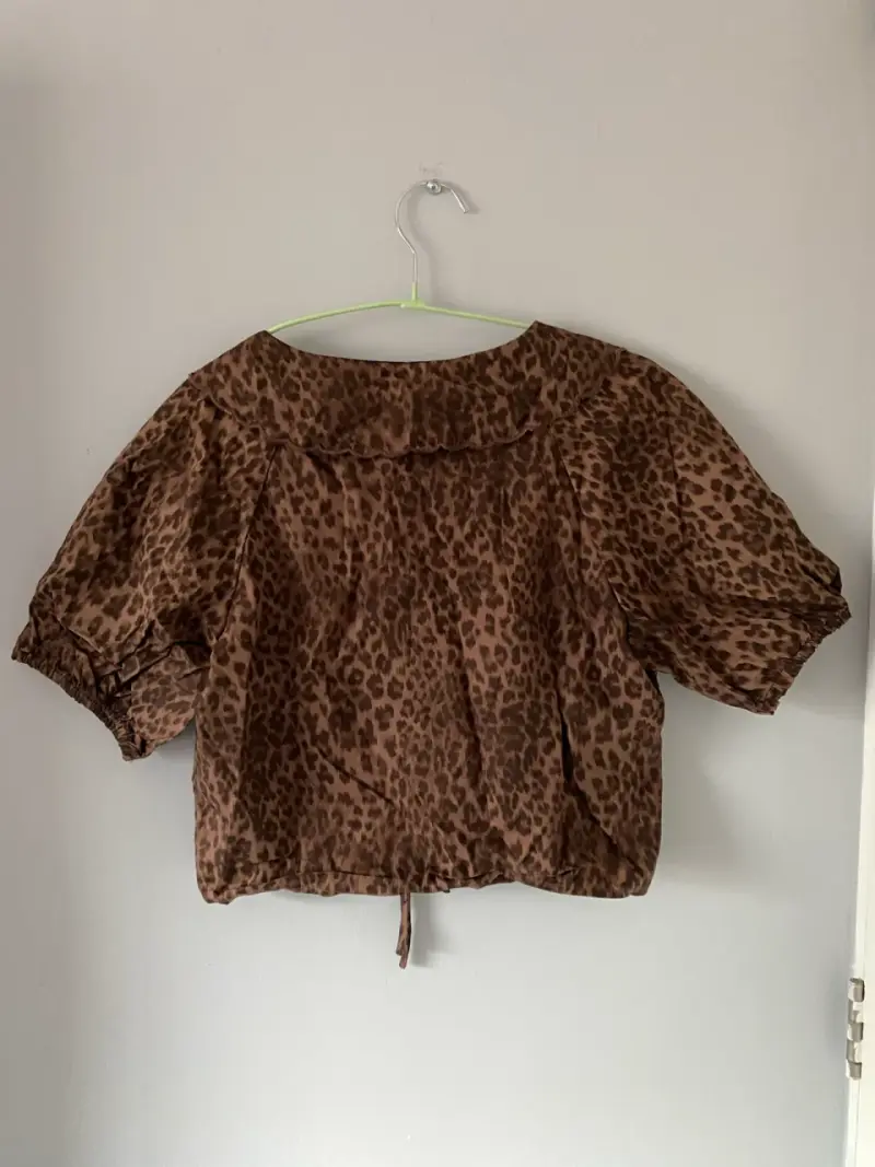 Blusa corta estampado leopardo - 2