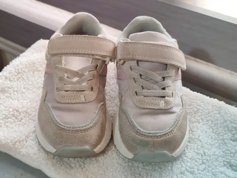 Zapatillas de niña beige rosadas - 2