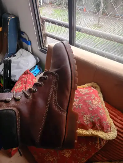 Botas de cuero marrón - miniatura 1