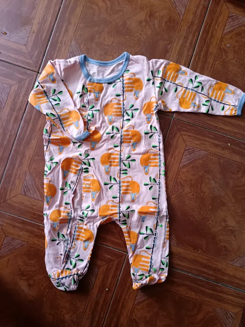 Enterito infantil con estampado