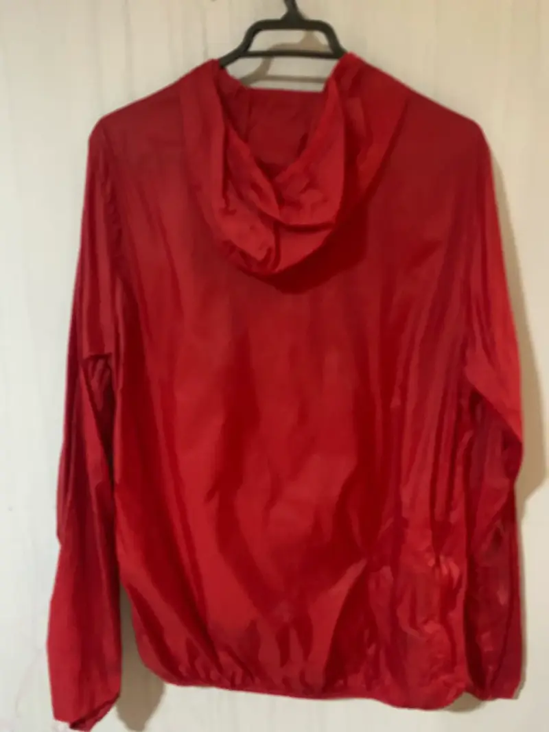Cortaviento rojo New Balance - 2