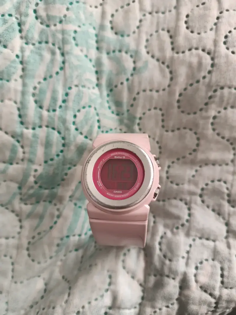Reloj digital rosa Casio - 2