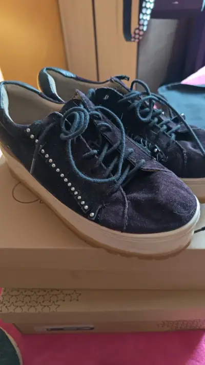 Zapatos de cuero estampado rojo - miniatura 2