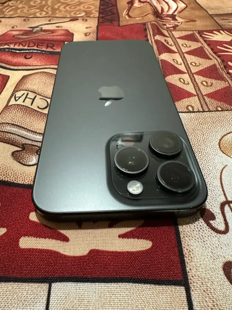 iPhone 15 pro Max 256 - 2