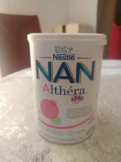 Leche en polvo Nestlé Althéra - miniatura 1