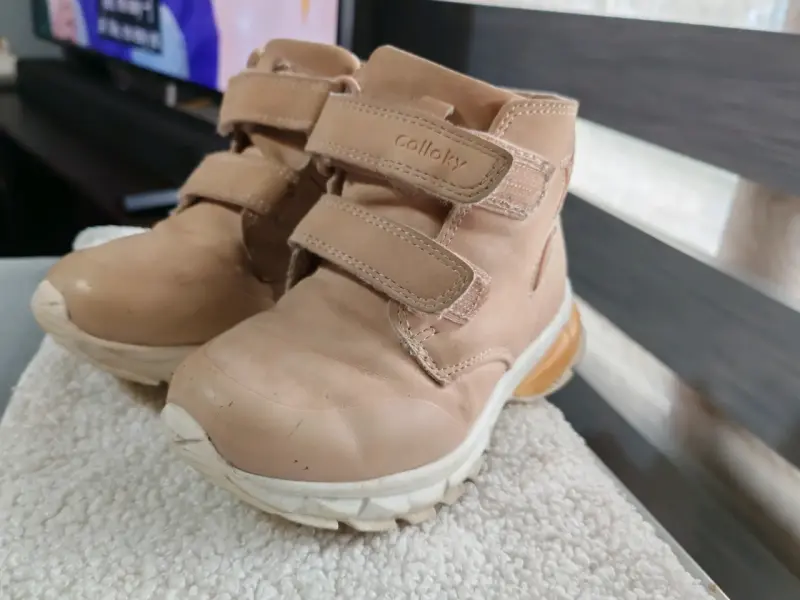 Botines beige para niña - 3