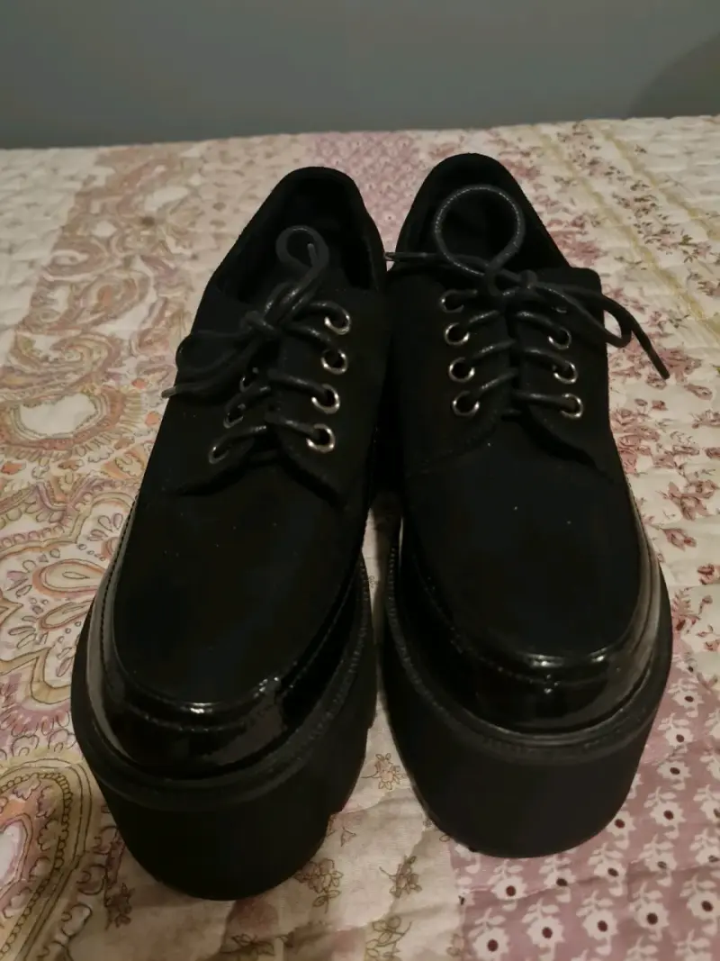Zapatos negros con plataforma - 1