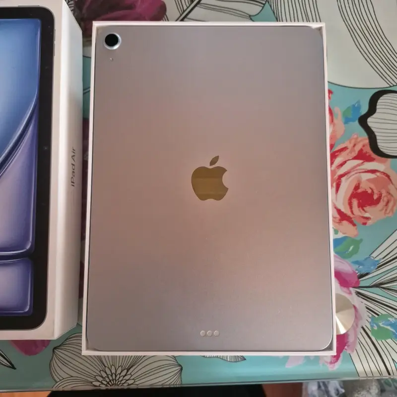 iPad Air 11 M3 WIFI 128 GB azul - 3
