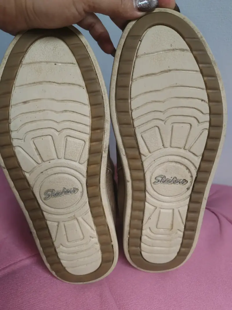 Botas Skechers con forro polar - 4
