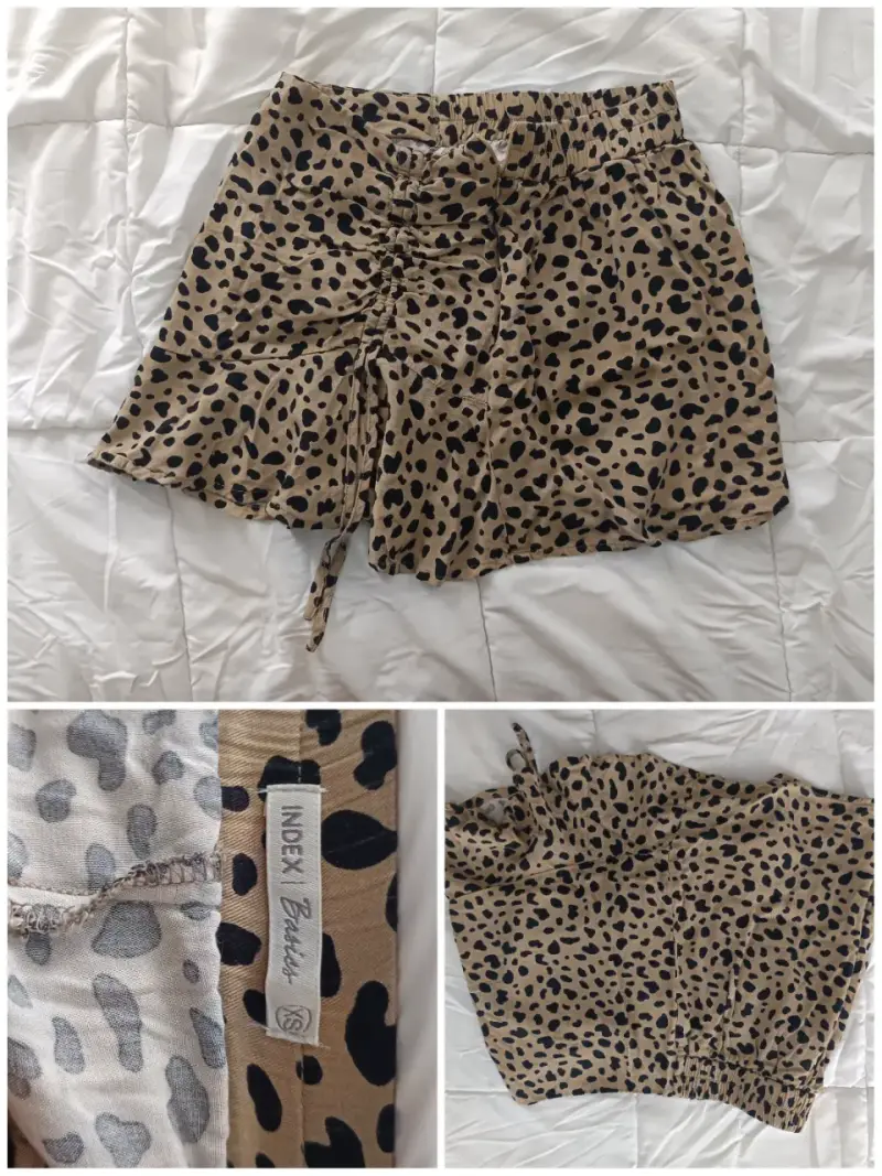 Short de viscosa animal print beige