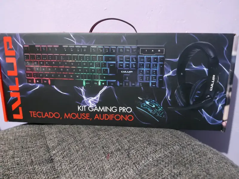 Kit Gaming Pro LVLUP RGB - 1