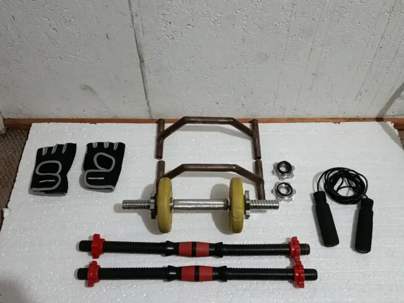 Set de entrenamiento con pesas y accesorios - 3
