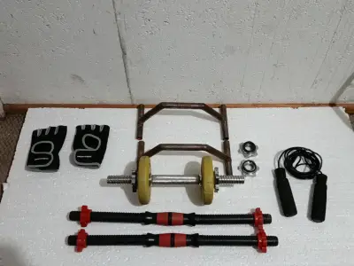 Set de entrenamiento con pesas y accesorios - miniatura 3