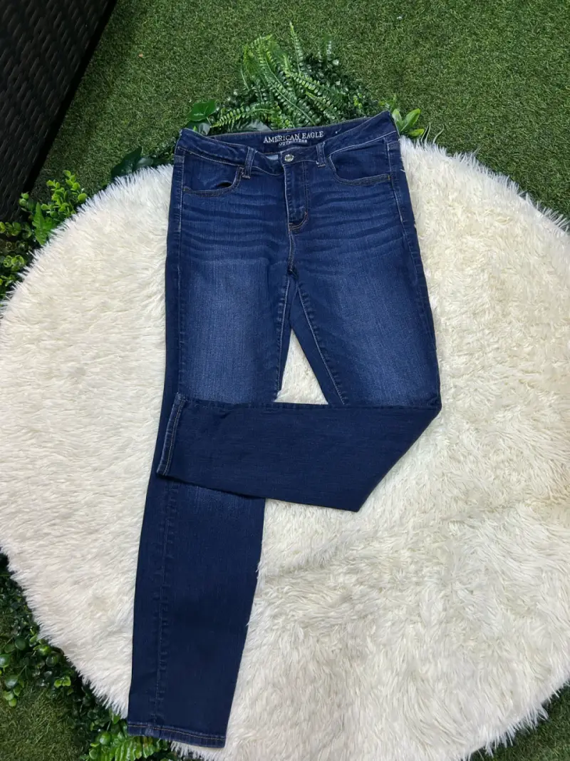 Jeans azul oscuro - 1
