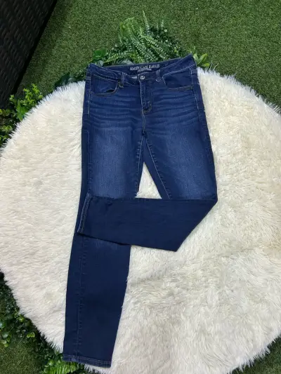 Jeans azul oscuro - miniatura 1