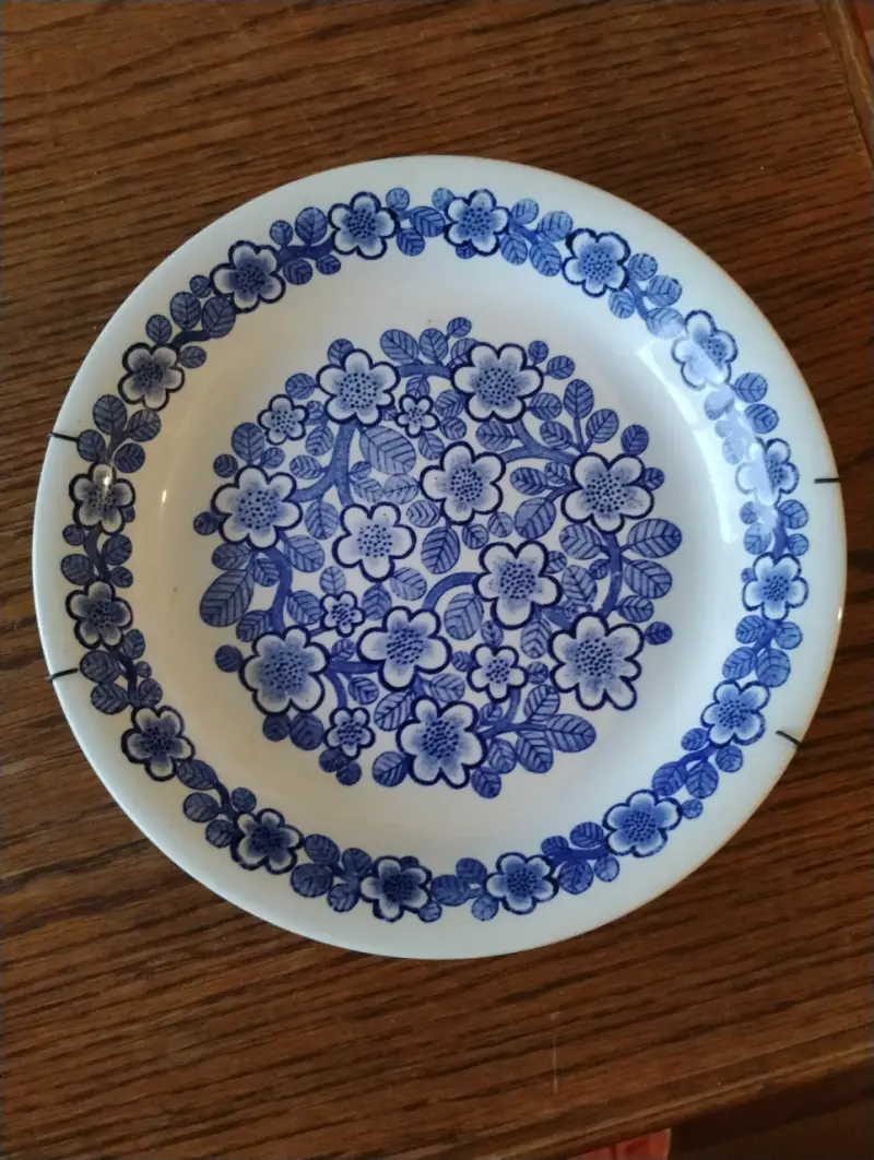 Plato decorativo azul floral Arabia Finland - 1