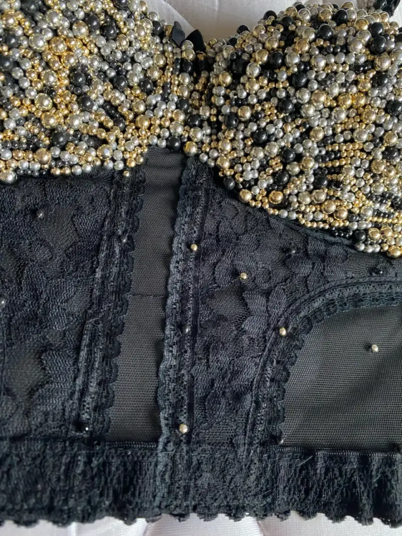 Bralette negro con perlas - 2