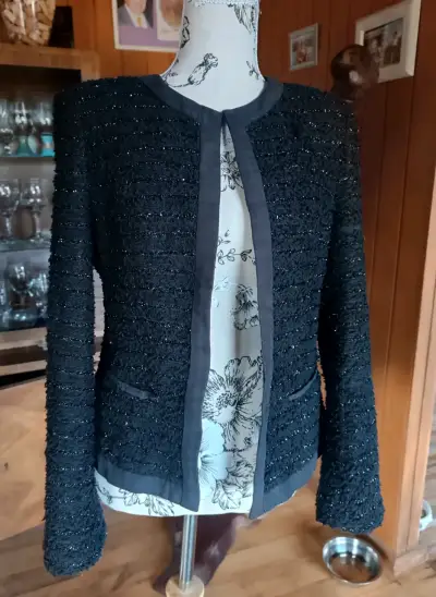 Chaqueta estilo tweed negra - miniatura 1