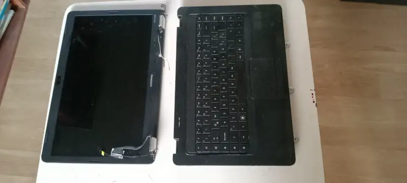 Notebooks para repuesto - 2