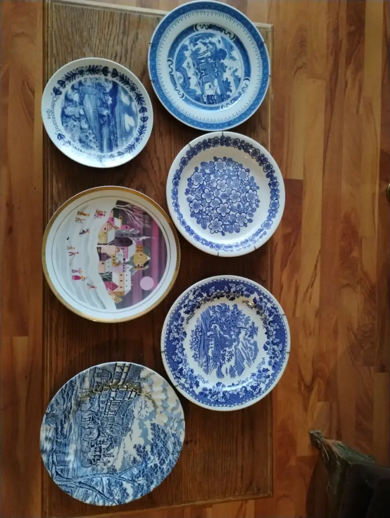 Juego de 6 platos decorativos de colección - 1