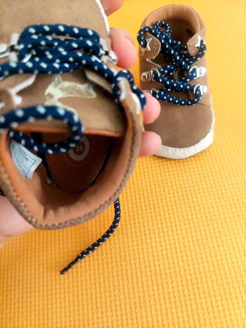 Zapatos infantiles marrones - 3