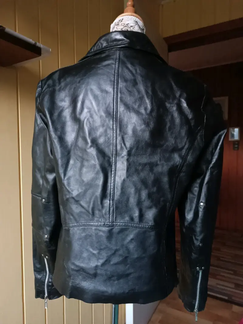 Chaqueta de eco cuero negra - 2