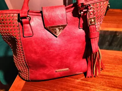 Cartera roja de cuero con flecos - miniatura 1