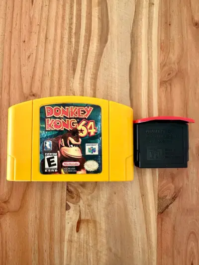 Cartucho Donkey Kong 64 +Expansion Pak - miniatura 1