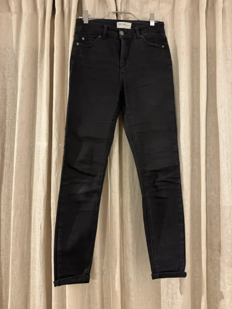 Jeans negros skinny Foster para mujer - 1