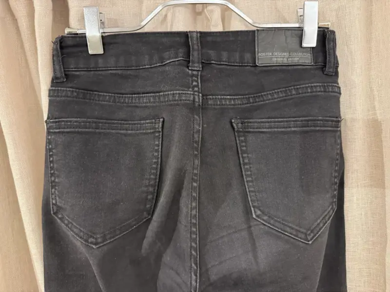 Jeans negros skinny Foster para mujer - 3