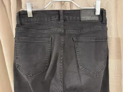 Jeans negros skinny Foster para mujer - miniatura 3