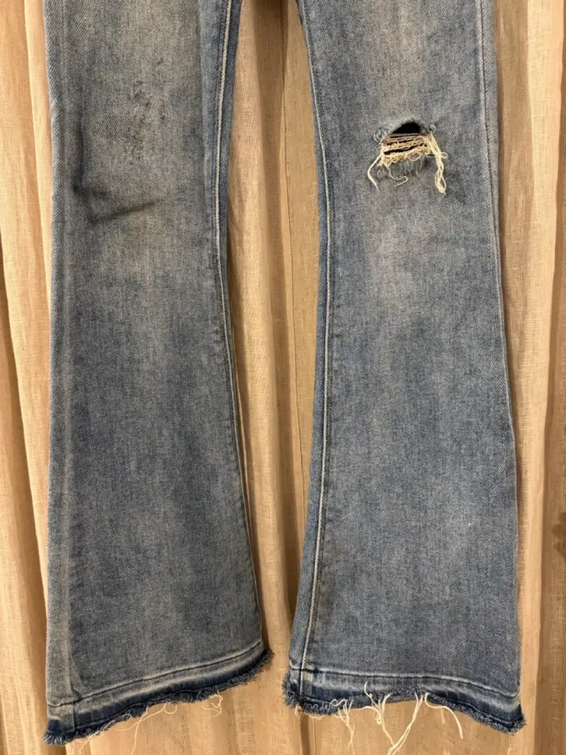 Jeans Flare Alaniz desgastados - 2