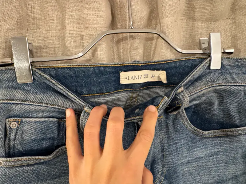 Jeans Flare Alaniz desgastados - 4