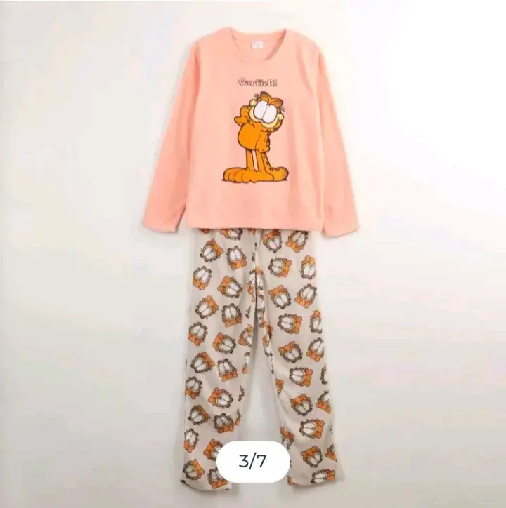 Conjunto Pijama Polar Garfield - 3